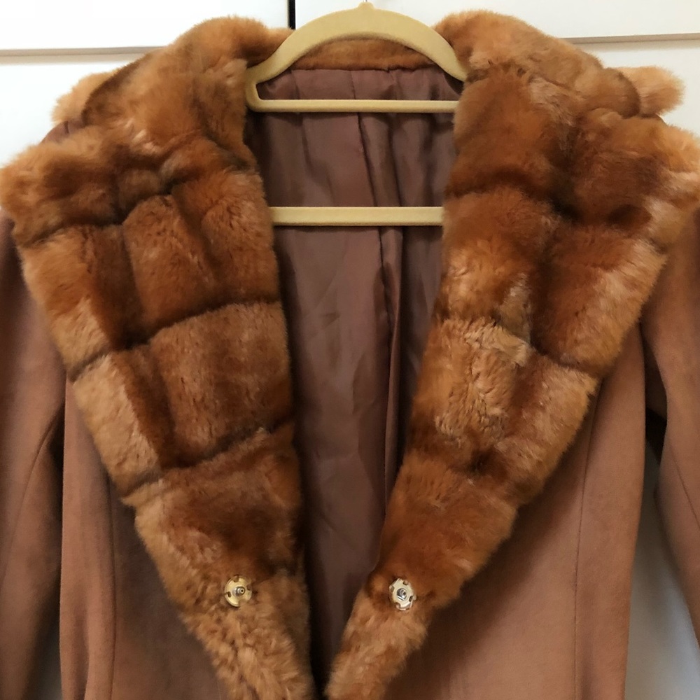 Vintage Faux fur collar coat in perfect condition